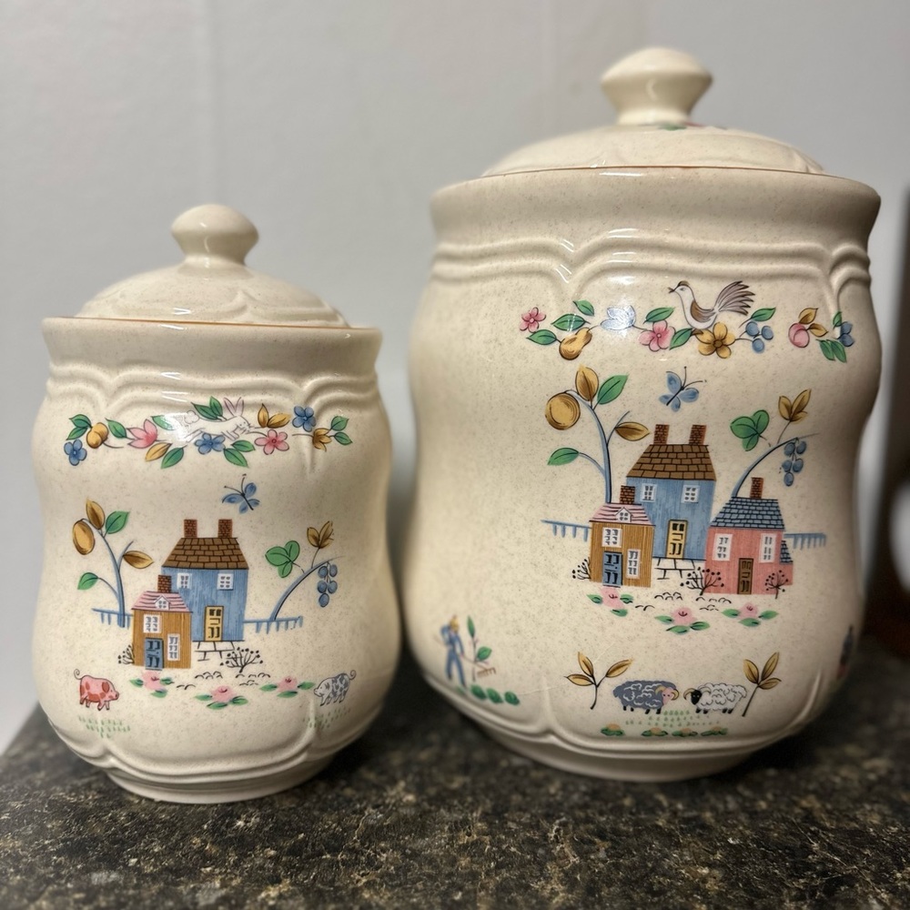 International Heartland China Farmhouse Canister small ONLY